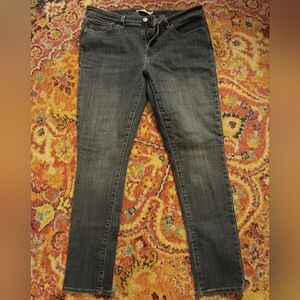 Levi's 711 Skinny jeans